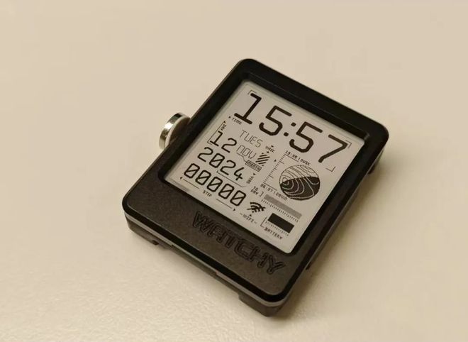 表支持WiFi和蓝牙续航可达5天凯发K8国际娱乐大神自制墨水屏手(图3)
