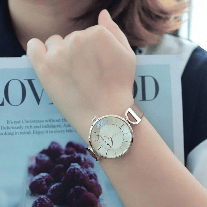 品质的完美结合手腕上的艺术品欧美表十大品牌排行榜：时尚与(图2)